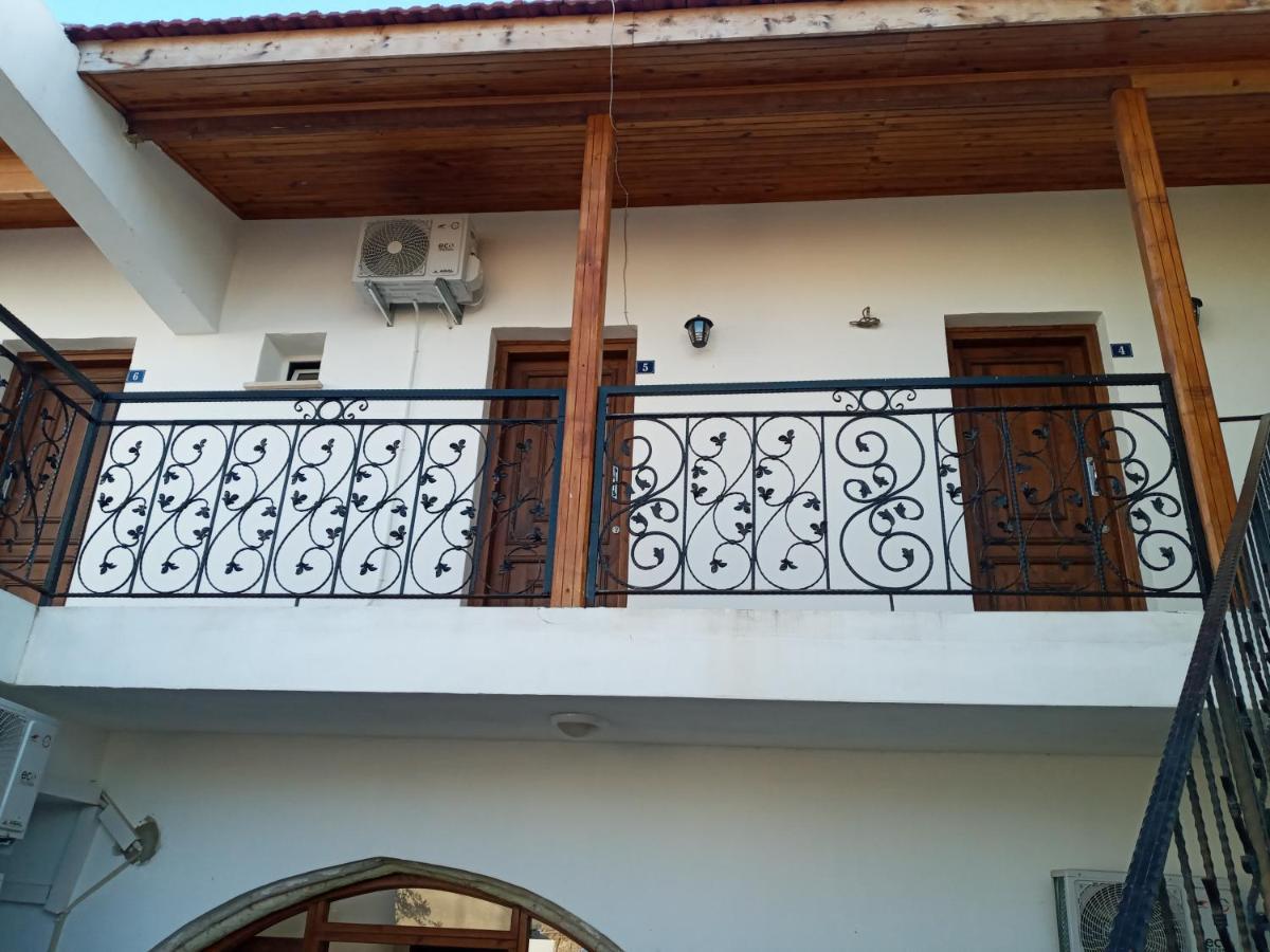 Magic Moon Guest House Famagusta  Exterior foto