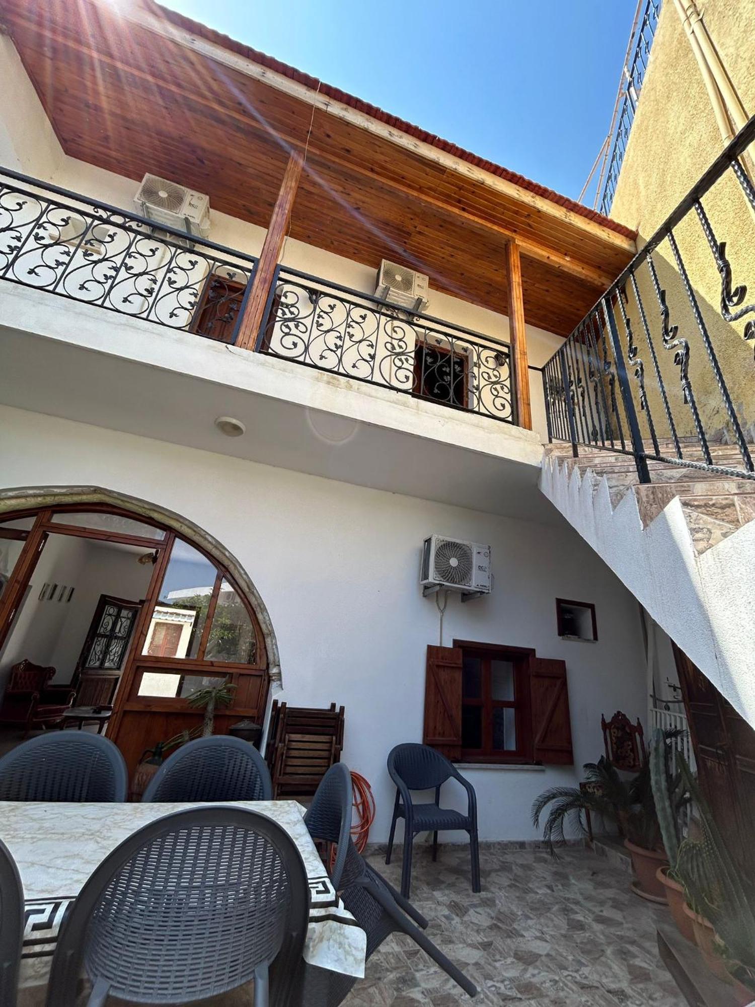 Magic Moon Guest House Famagusta  Exterior foto