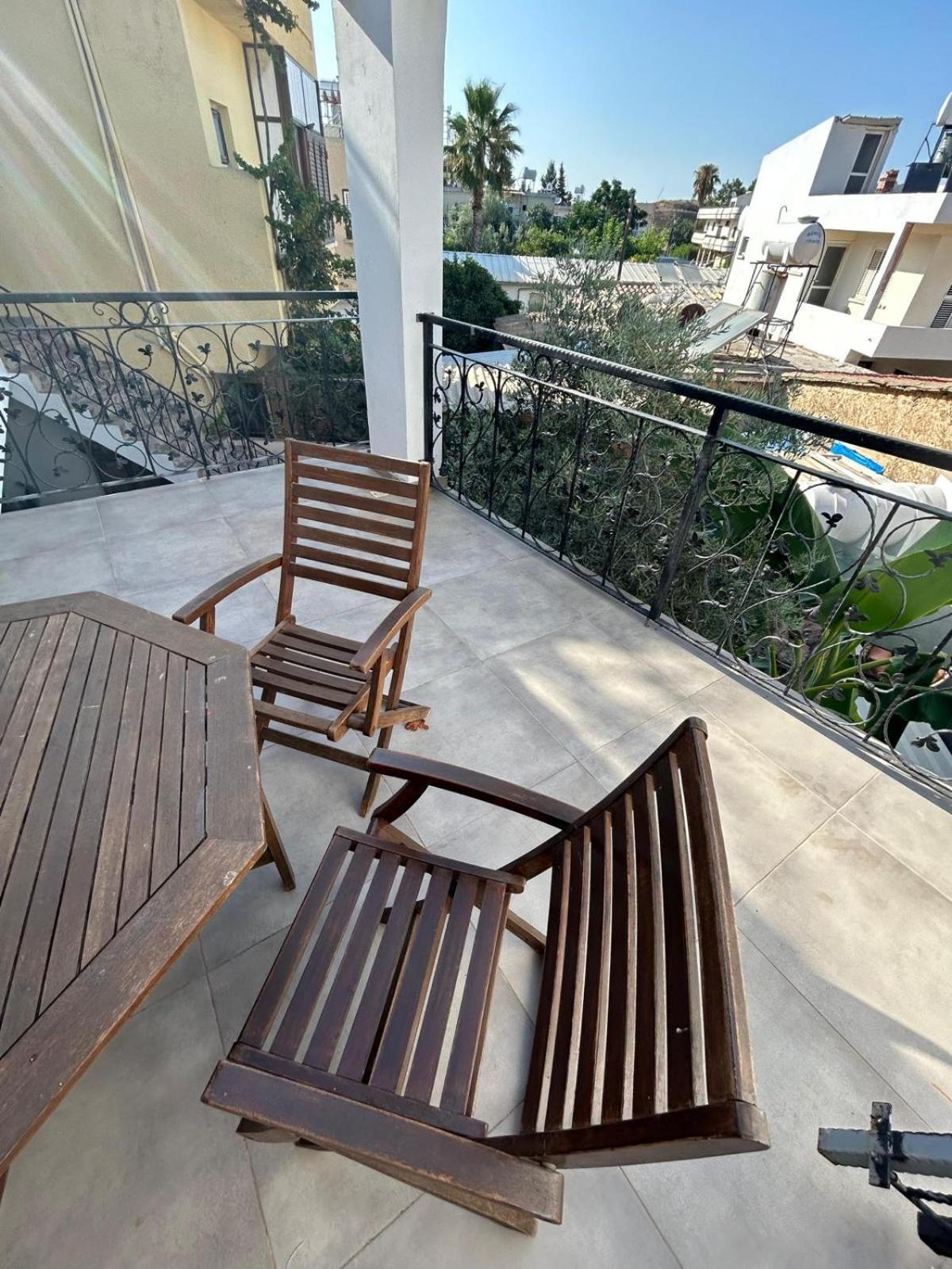 Magic Moon Guest House Famagusta  Exterior foto